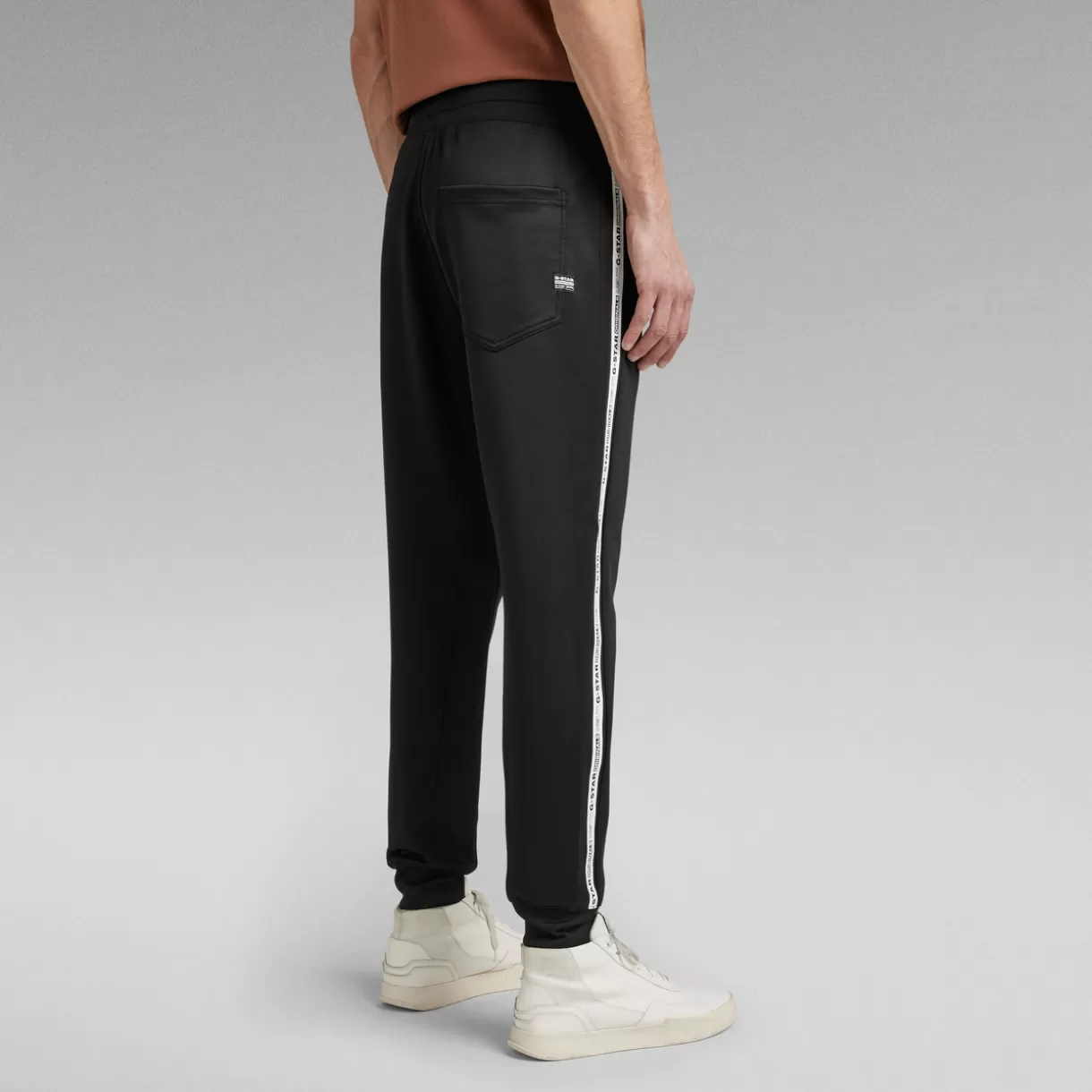 Aichesal or Slim Tapered Sweat Pants*G-Star Shop